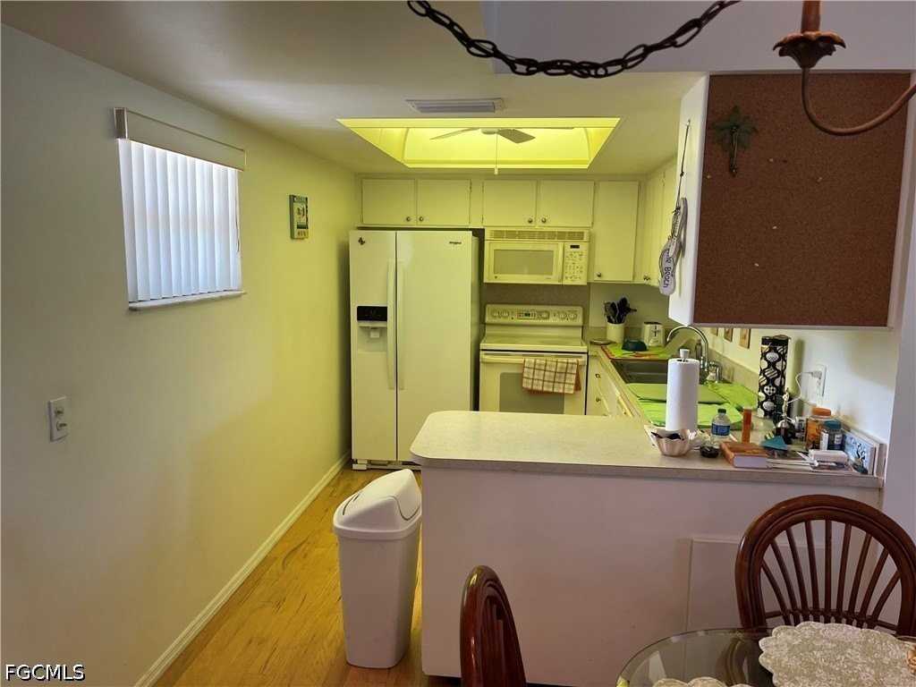 12491 Mcgregor Blvd Apt 21 - Photo 4 of 13