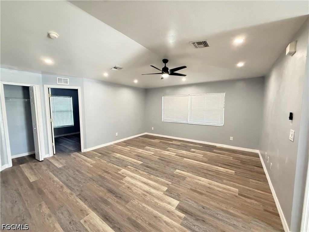 107 Harold Ave S - Photo 3 of 9