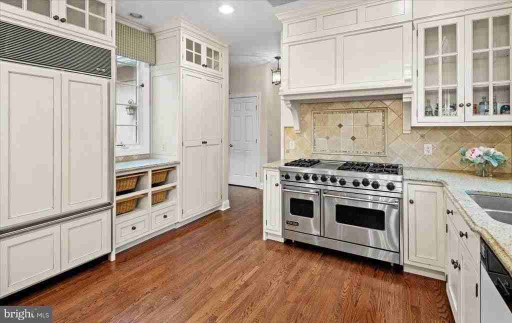 12 Windermere Way - Photo 4 of 40