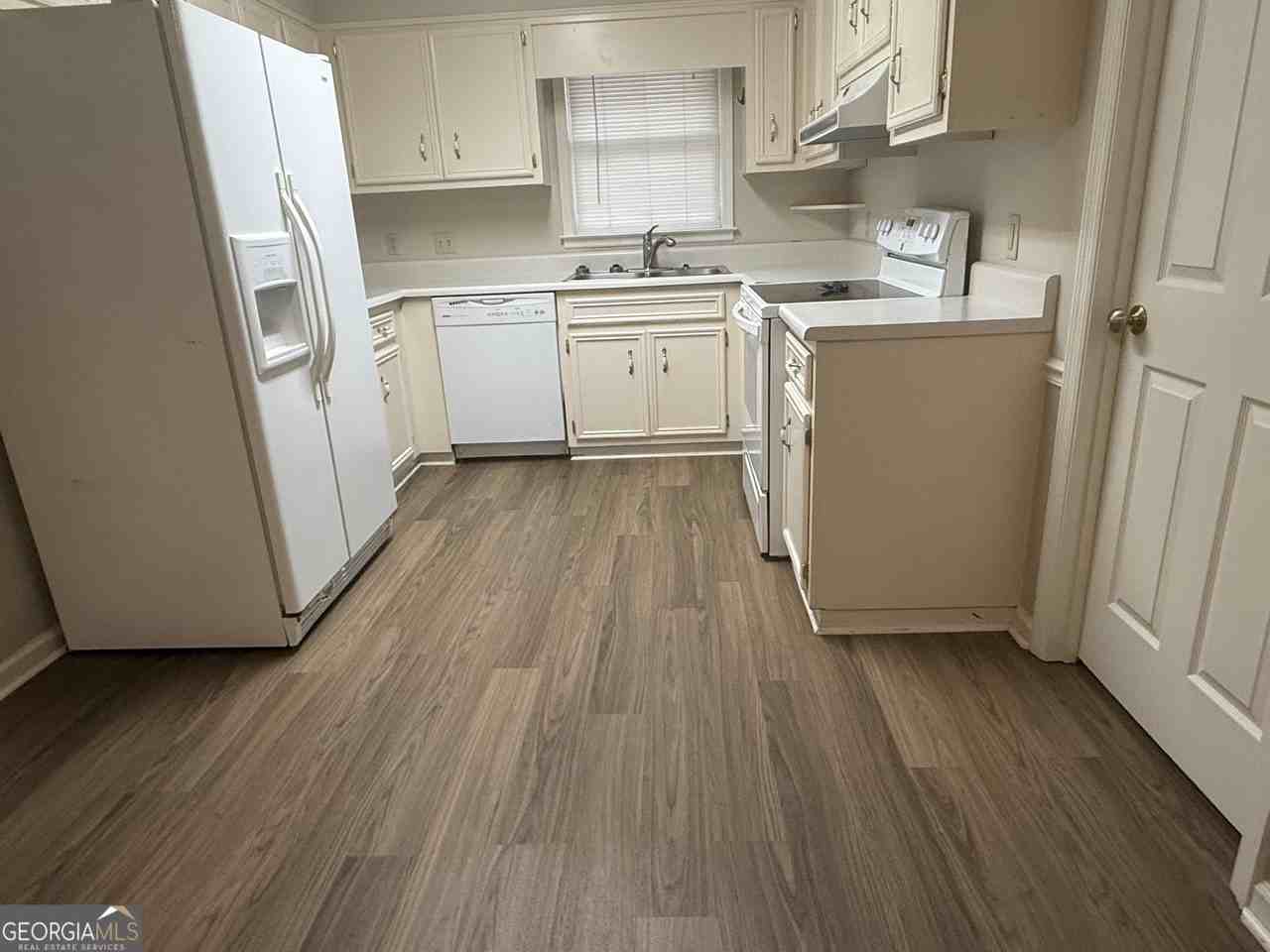 217 Mossberg Cir - Photo 4 of 21