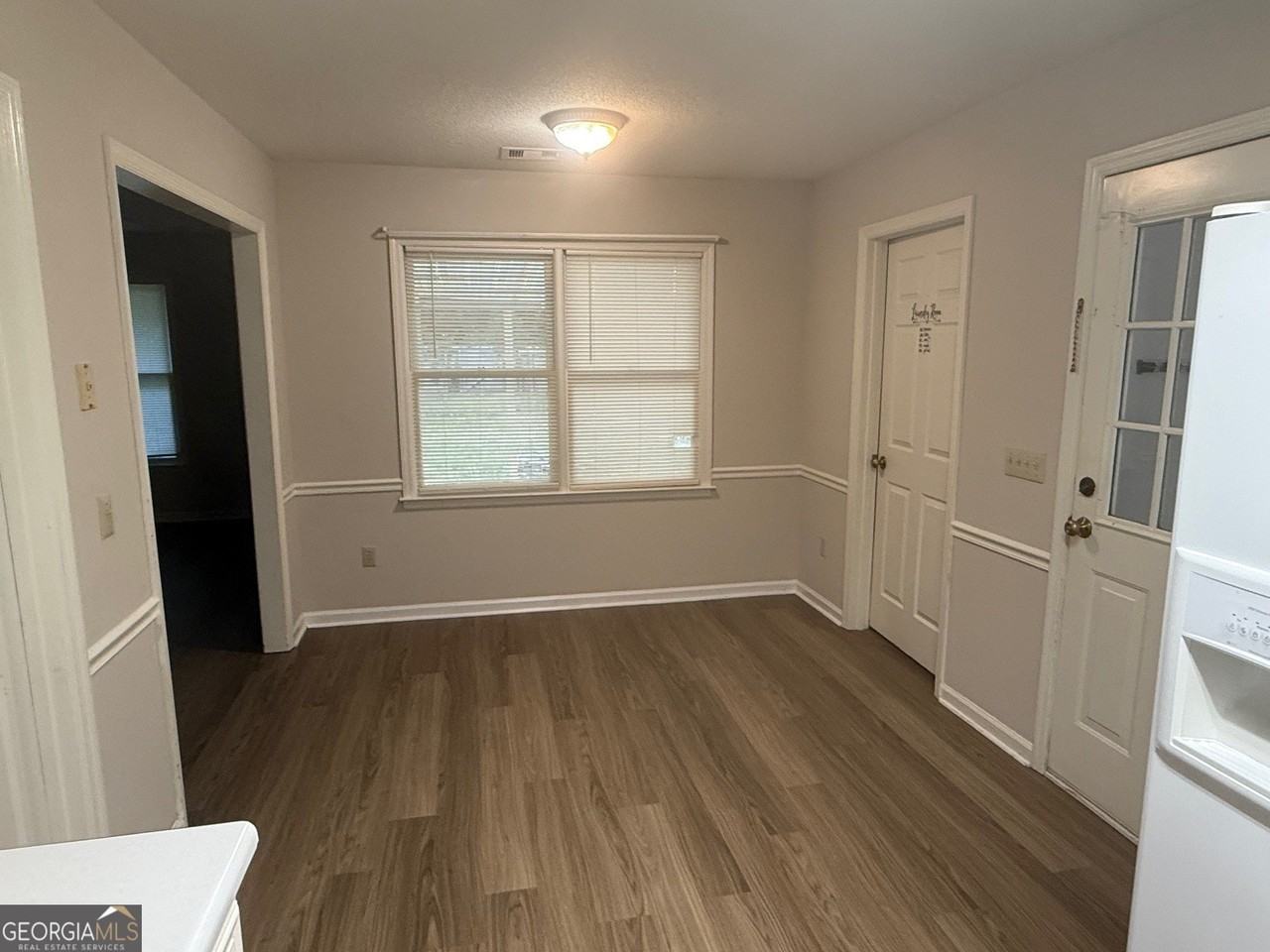 217 Mossberg Cir - Photo 5 of 21