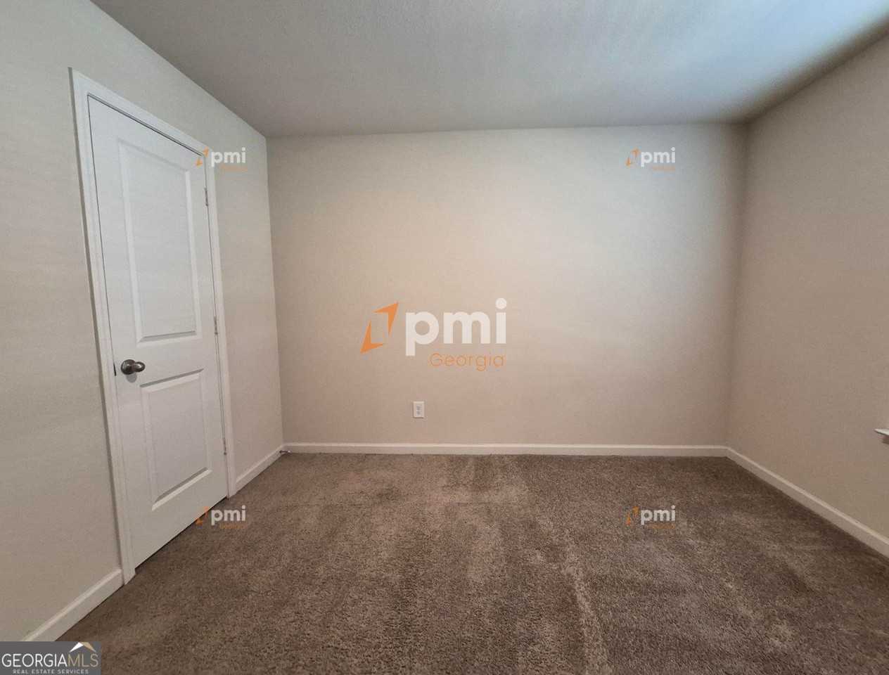 533 Moline Way - Photo 6 of 19