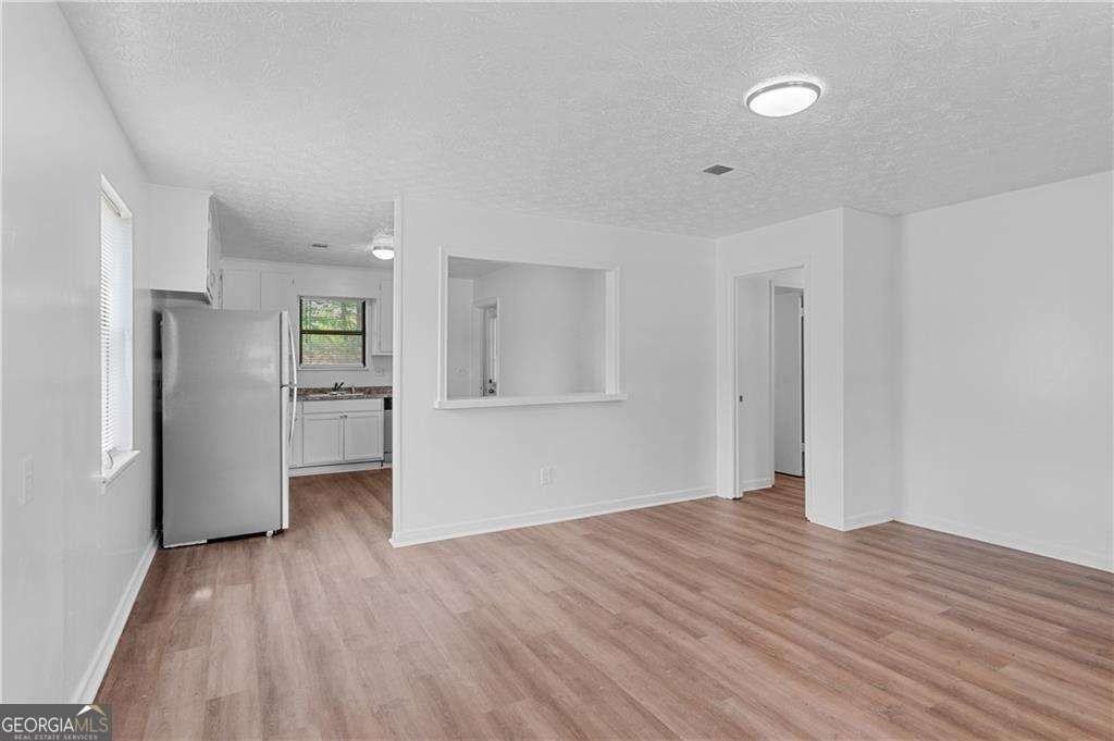 340 Tanglewood Dr Unit A - Photo 4 of 17