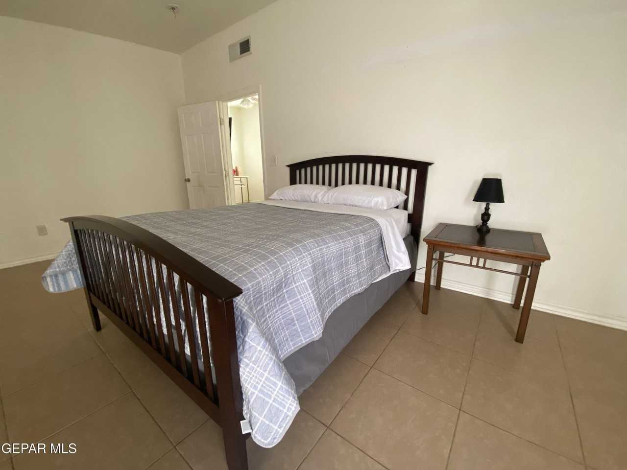 4151 Emory Rd Unit C - Photo 4 of 9