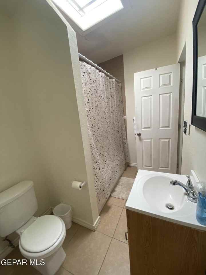 4151 Emory Rd Unit C - Photo 6 of 9