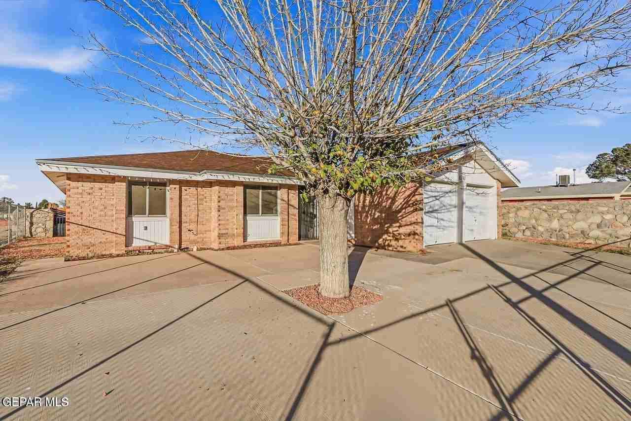 6241 Quail Ave - Photo 3 of 40