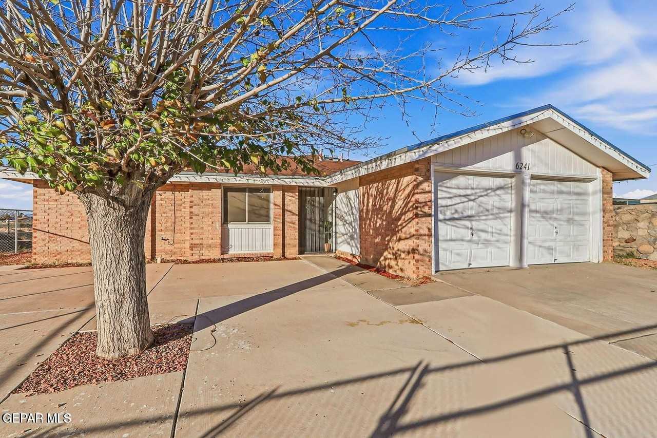 6241 Quail Ave - Photo 4 of 40