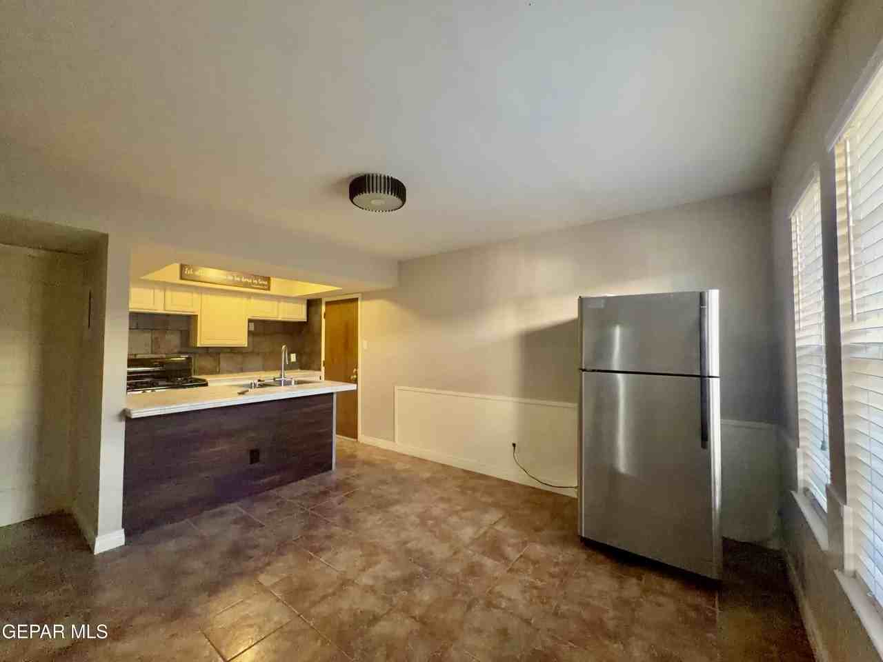 11105 La Quinta Pl Apt C - Photo 7 of 23
