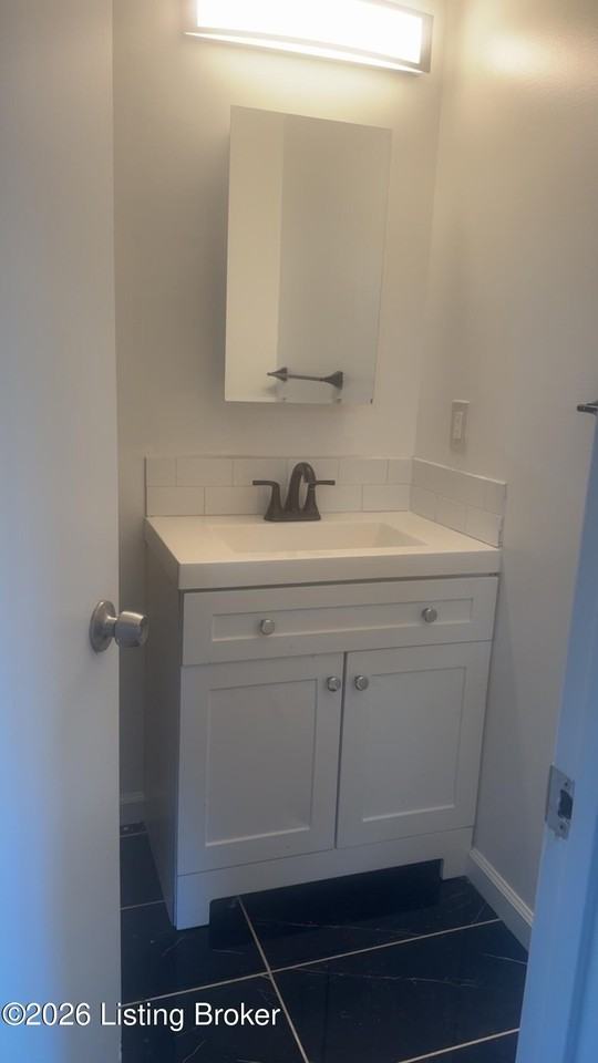 8409 Damascus Cir - Photo 7 of 14