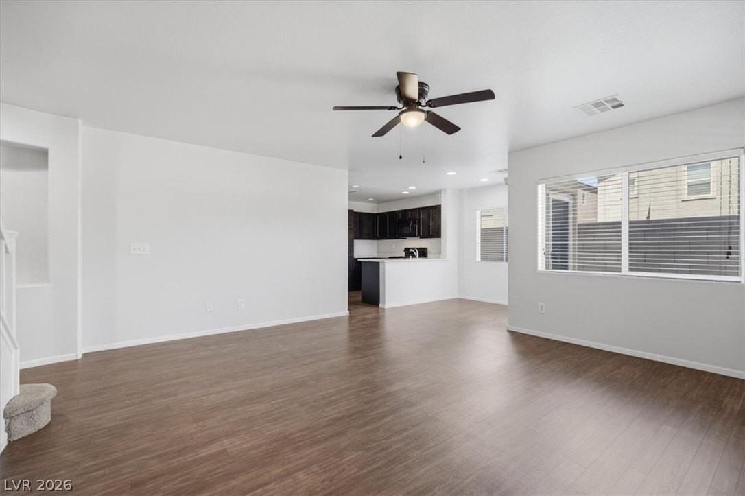 4114 Sandy Breeze Ln - Photo 2 of 26