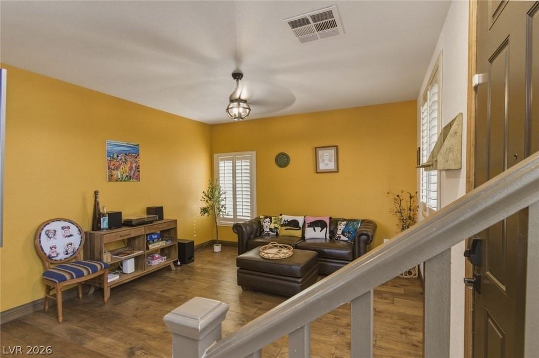 113 Weisbrook Ct - Photo 3 of 26