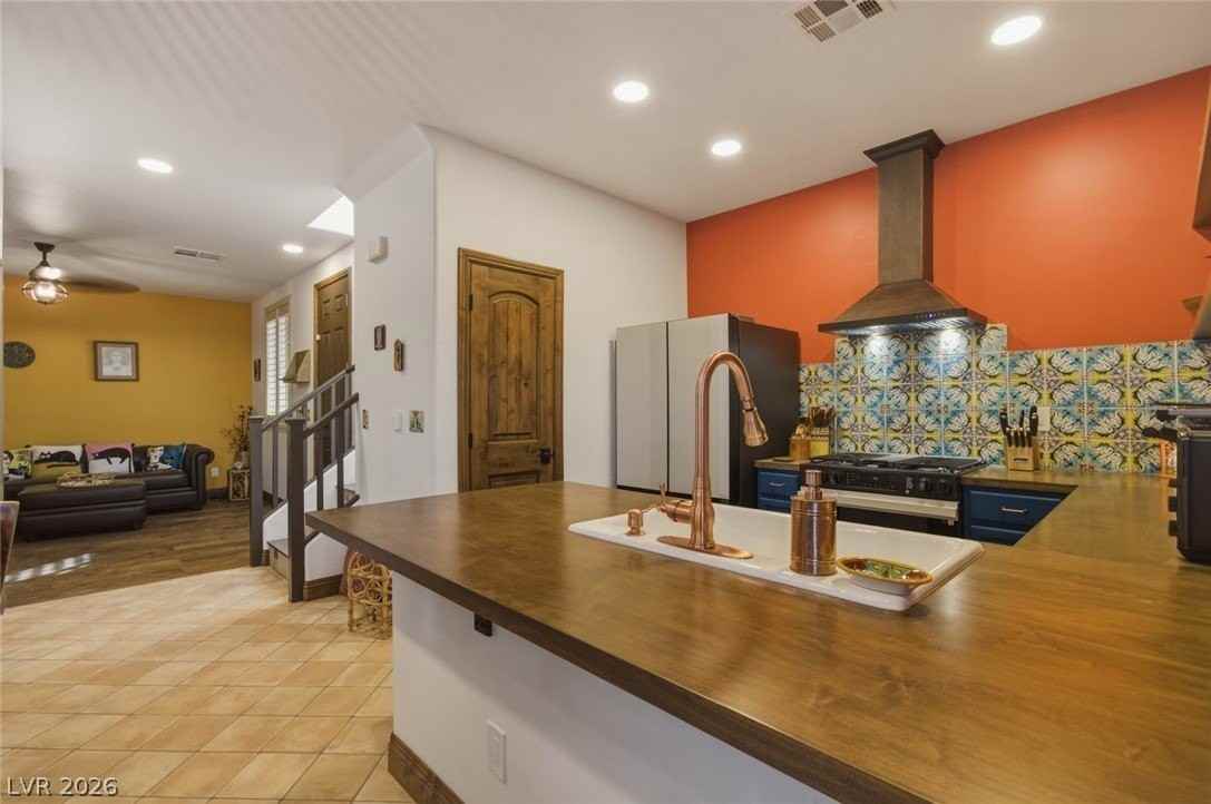 113 Weisbrook Ct - Photo 7 of 26