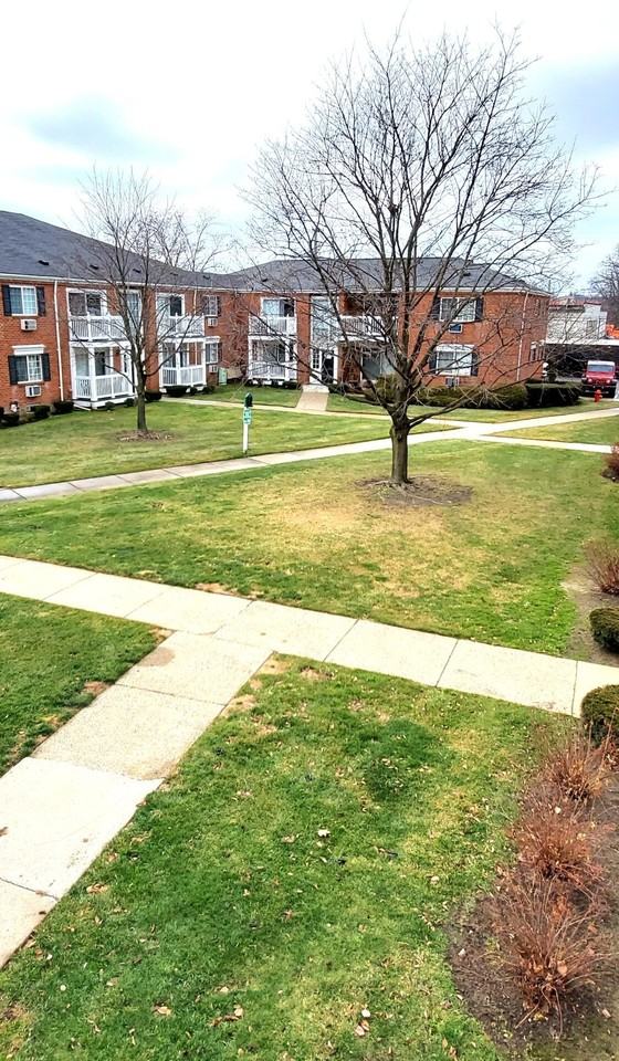 2445 Torquay Ave #211 - Photo 2 of 16