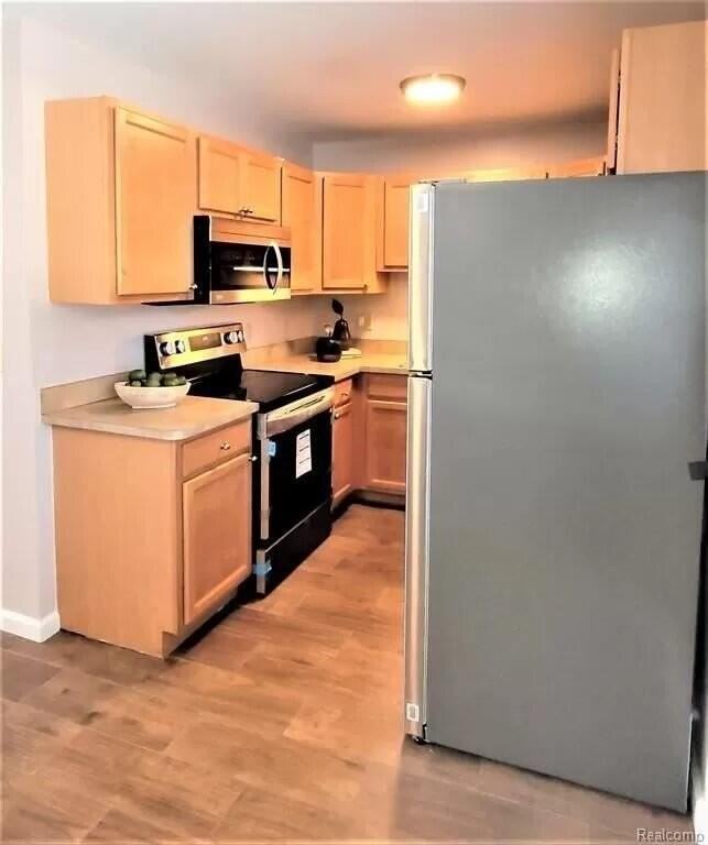 2445 Torquay Ave #211 - Photo 6 of 16