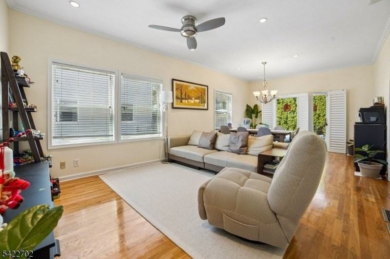 21 Grove St - Photo 6 of 32