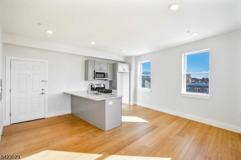 100 North Ave #3B - Photo 1 of 1