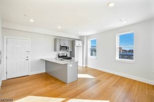 100 North Ave #3B - Photo 1 of 1