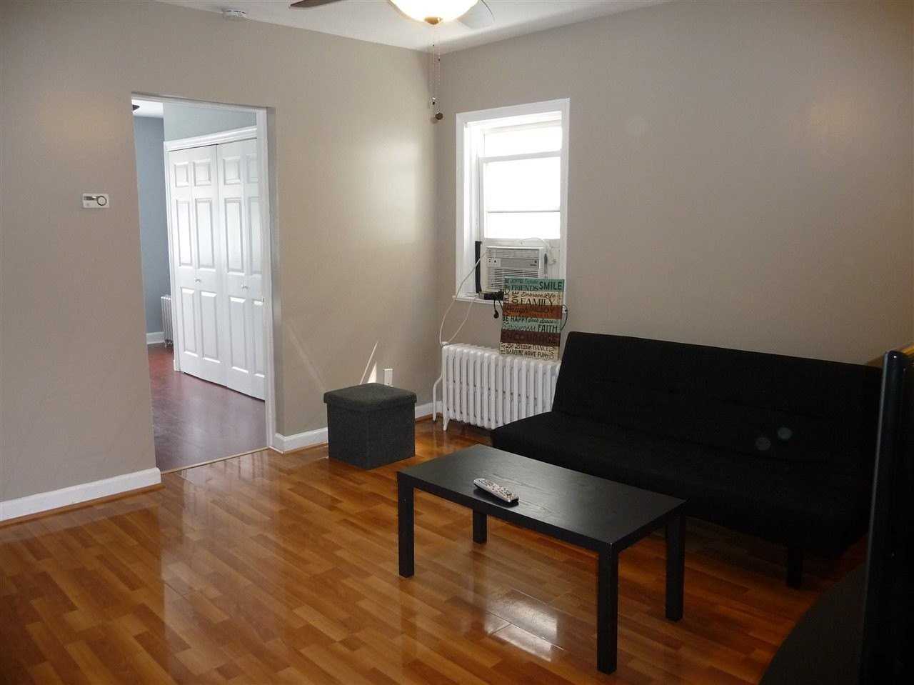 393 New York Ave #3 - Photo 5 of 13