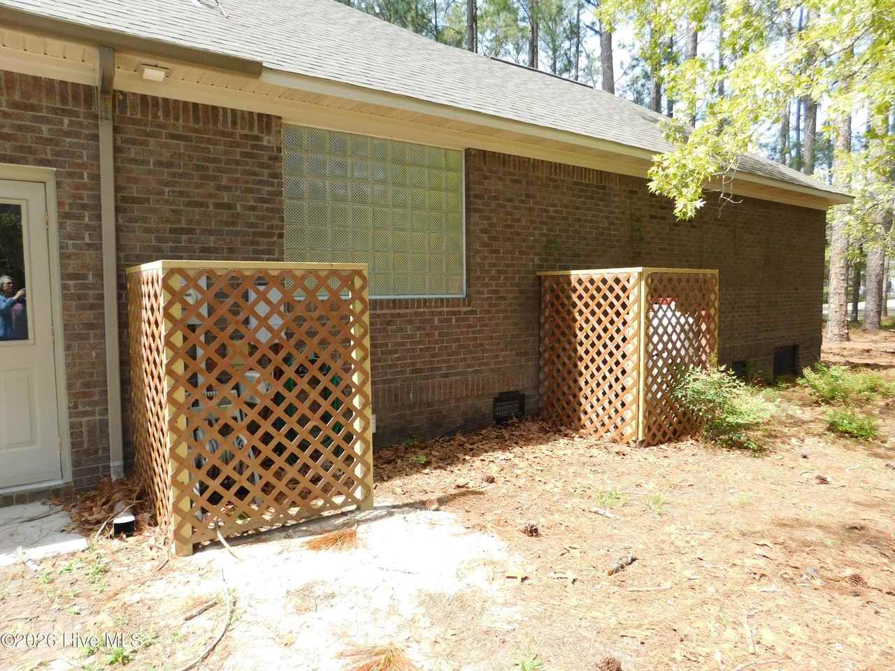 914 Muirfield Pl - Photo 7 of 50