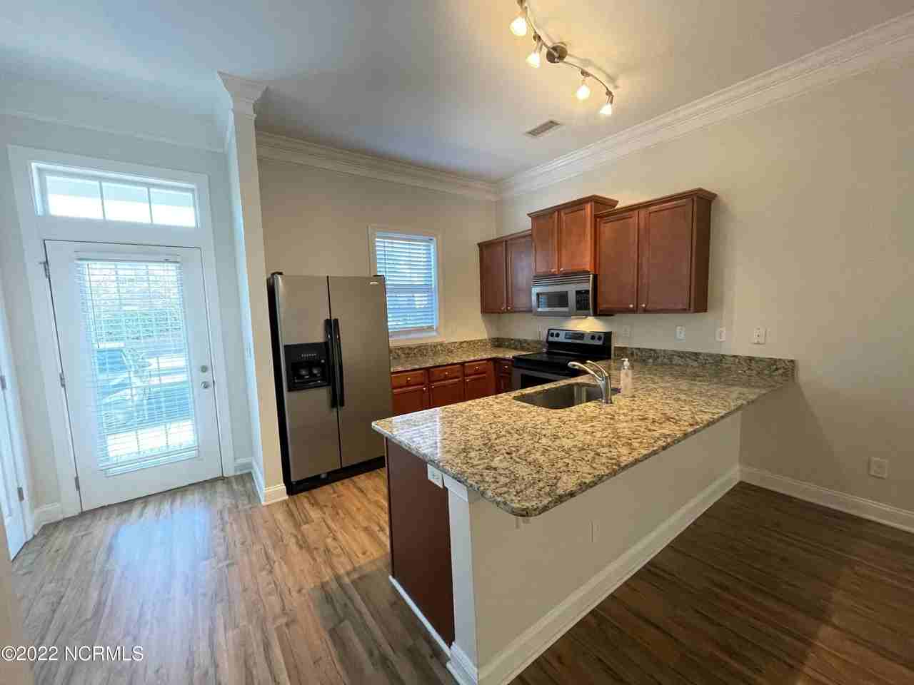 4804 Exton Park Loop - Photo 3 of 20