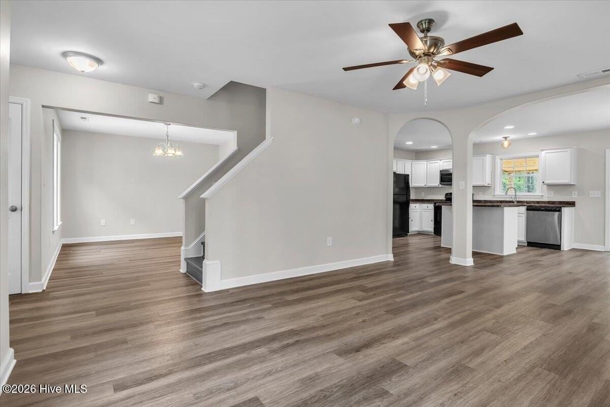 394 Ridge Rd - Photo 5 of 50