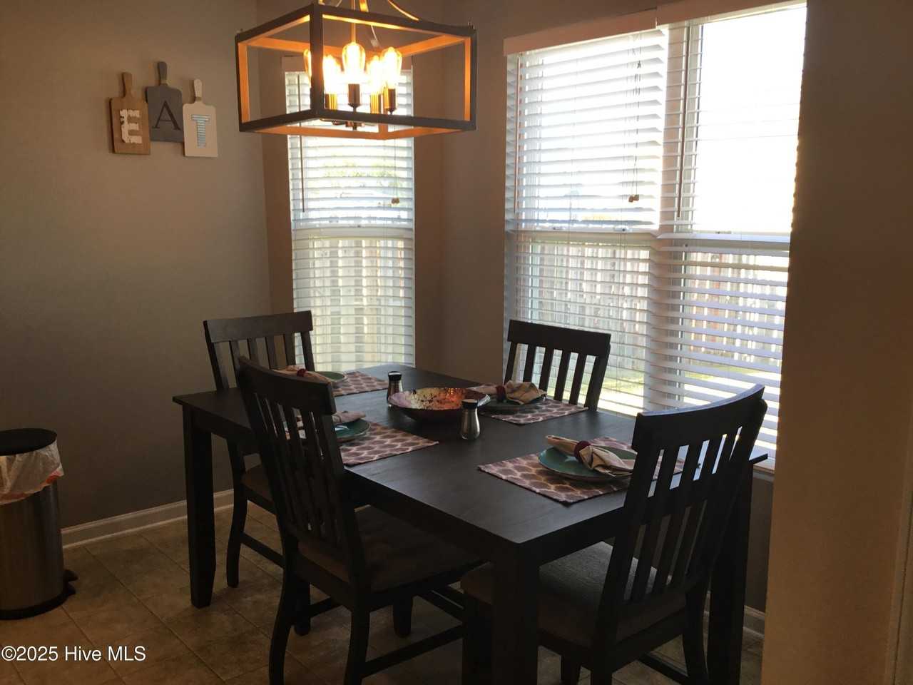 2166 Willow Crk - Photo 4 of 11