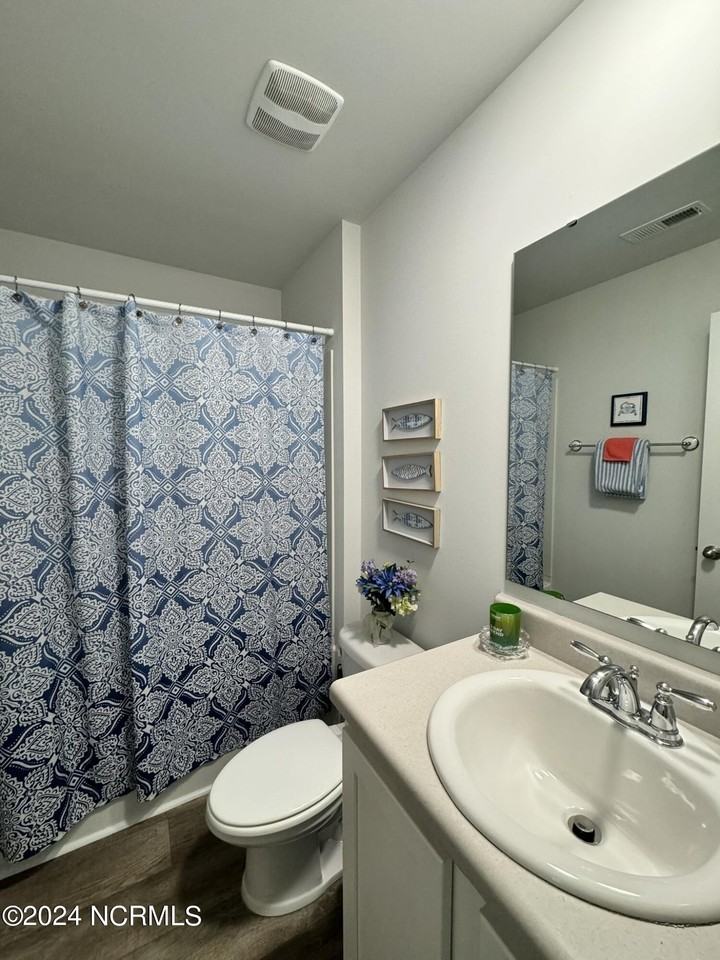 665 Chester Way Ne - Photo 4 of 15