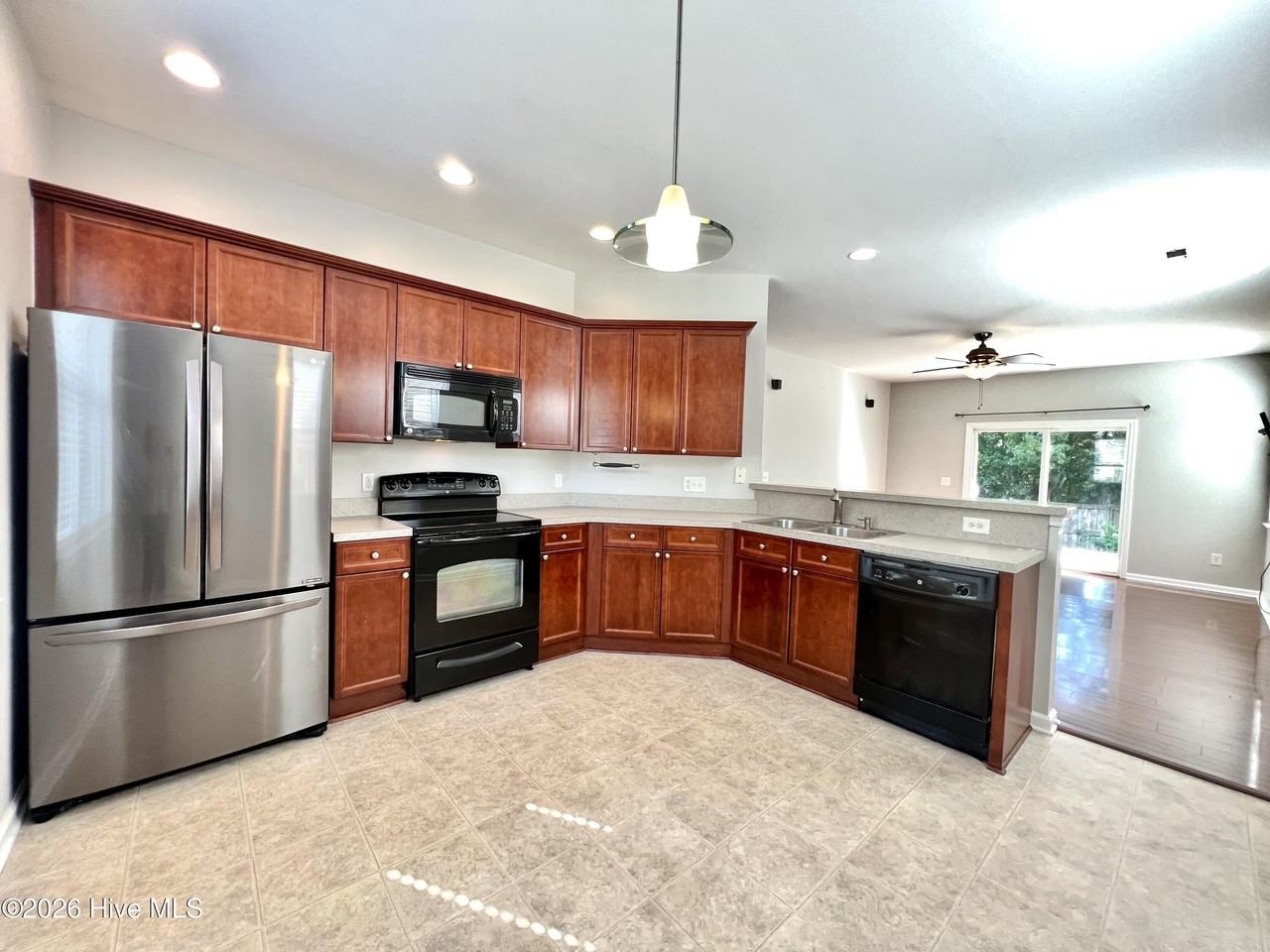 9413 Night Harbor Dr - Photo 7 of 25