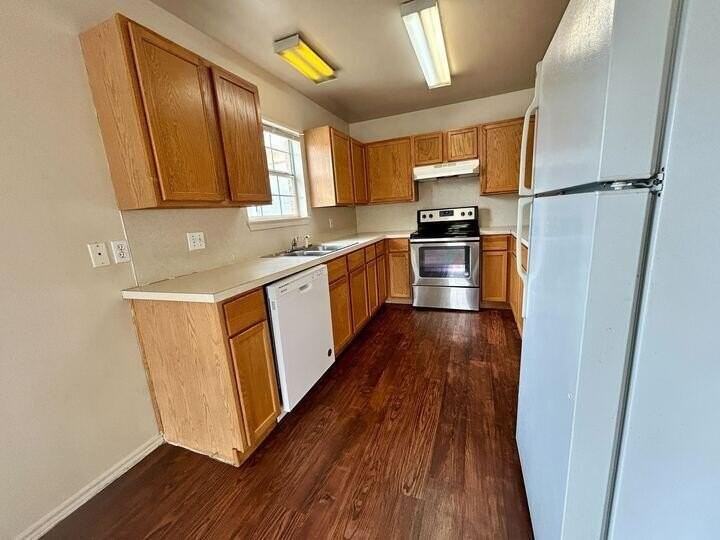 1108 82nd St #A - Photo 3 of 11