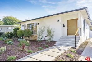 featured image of 7406 W 82nd St