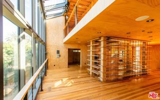 featured image of 2460 Beverley Ave