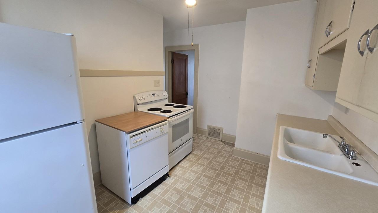 1727 E Morgan Ave - Photo 4 of 7