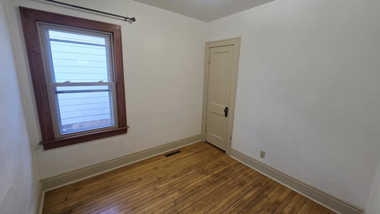 1727 E Morgan Ave - Photo 6 of 7