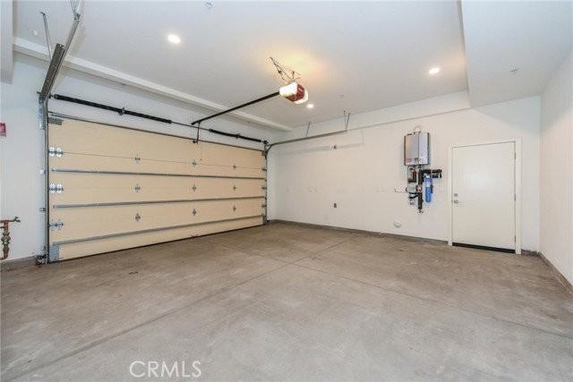 121 Linda Vista - Photo 2 of 8