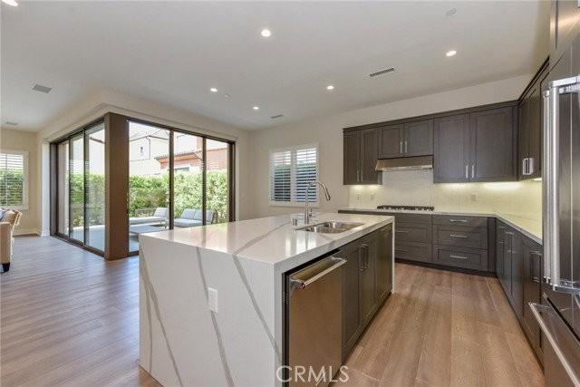 121 Linda Vista - Photo 3 of 8