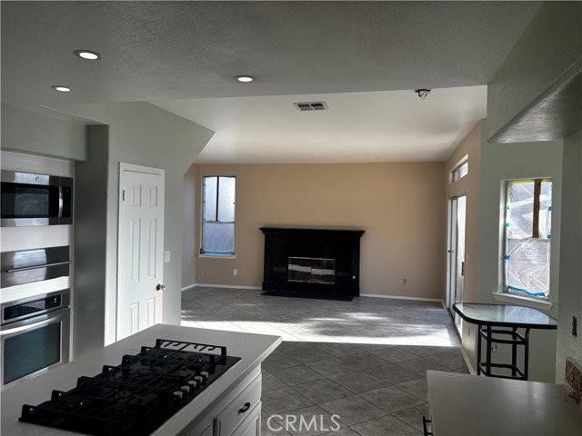 44559 Aspen St - Photo 6 of 8