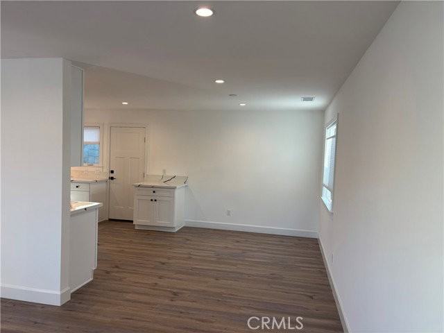 2410 Gates Ave - Photo 2 of 3