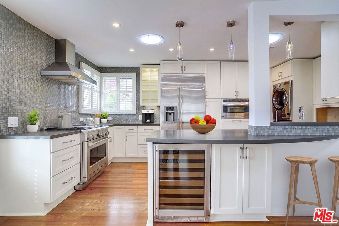 8404 Holy Cross Pl - Photo 6 of 8