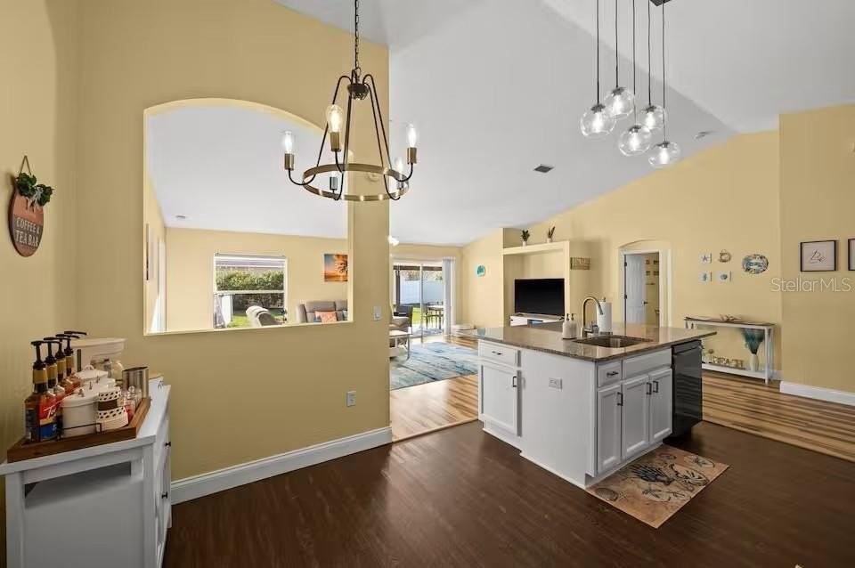 3 Ryecroft Ln - Photo 6 of 50