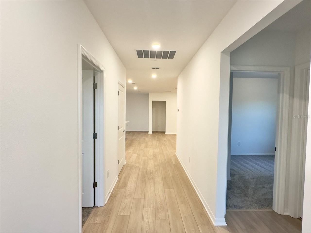 4685 SUNNY CITRUS LANE - Photo 4 of 39