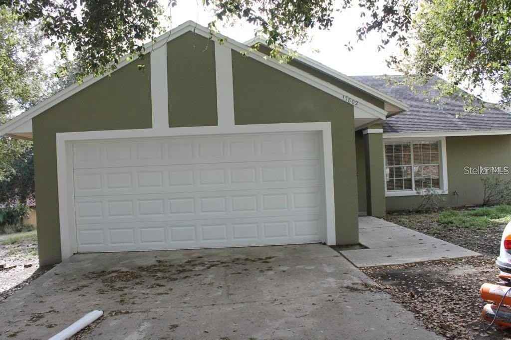 17802 Jefferson St - Photo 2 of 13