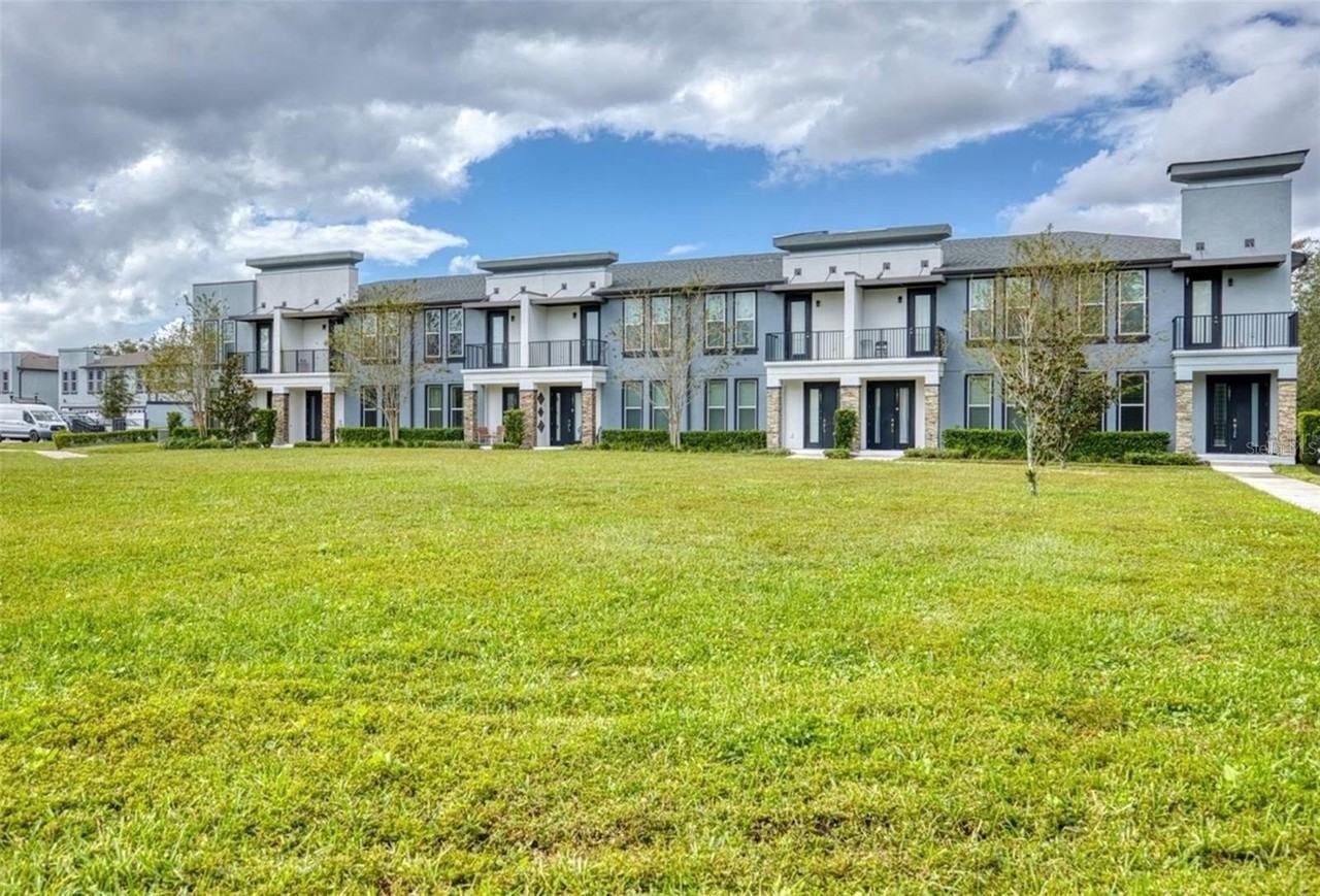 1801 Houston St - Photo 2 of 32