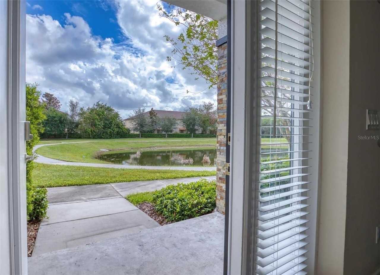 1801 Houston St - Photo 3 of 32