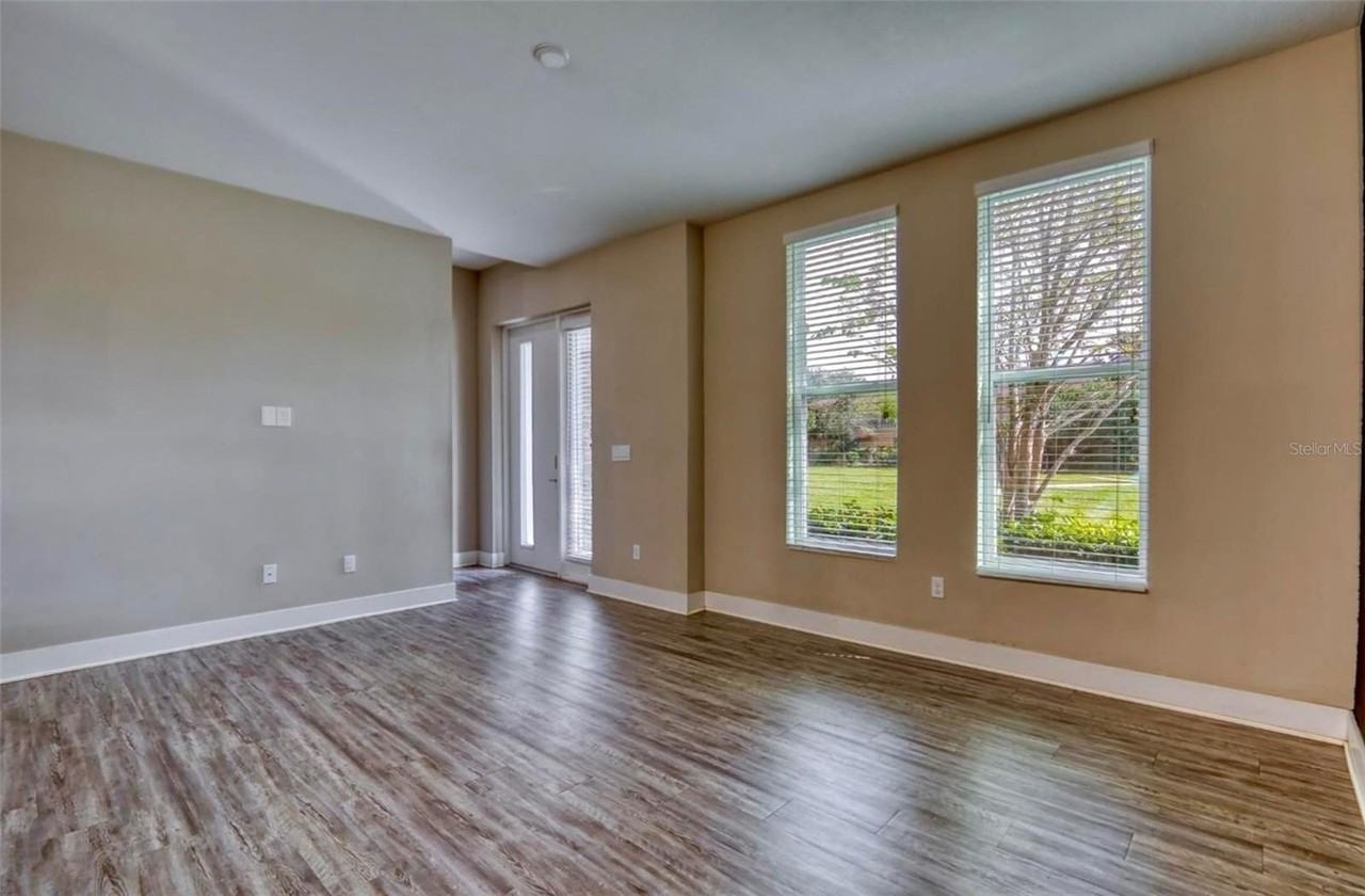 1801 Houston St - Photo 7 of 32