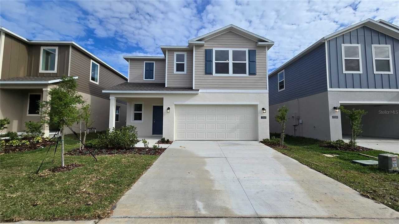 3363 Alexander Dr - Photo 3 of 47