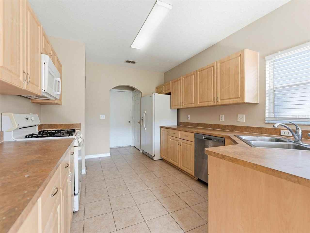 15123 Deer Meadow Dr - Photo 5 of 23