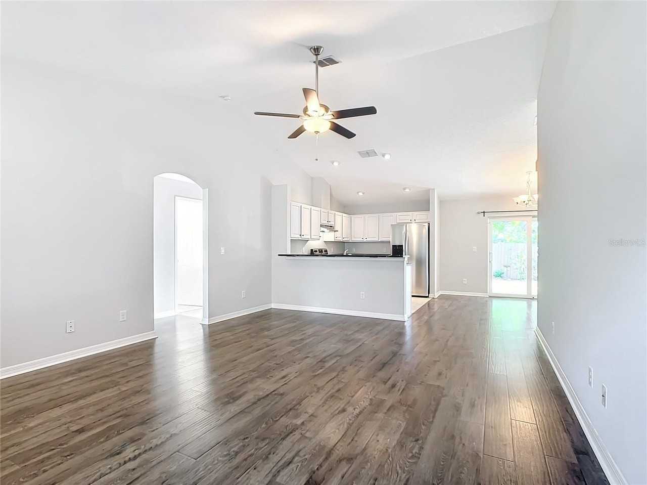 3600 24th Ave N - Photo 3 of 25