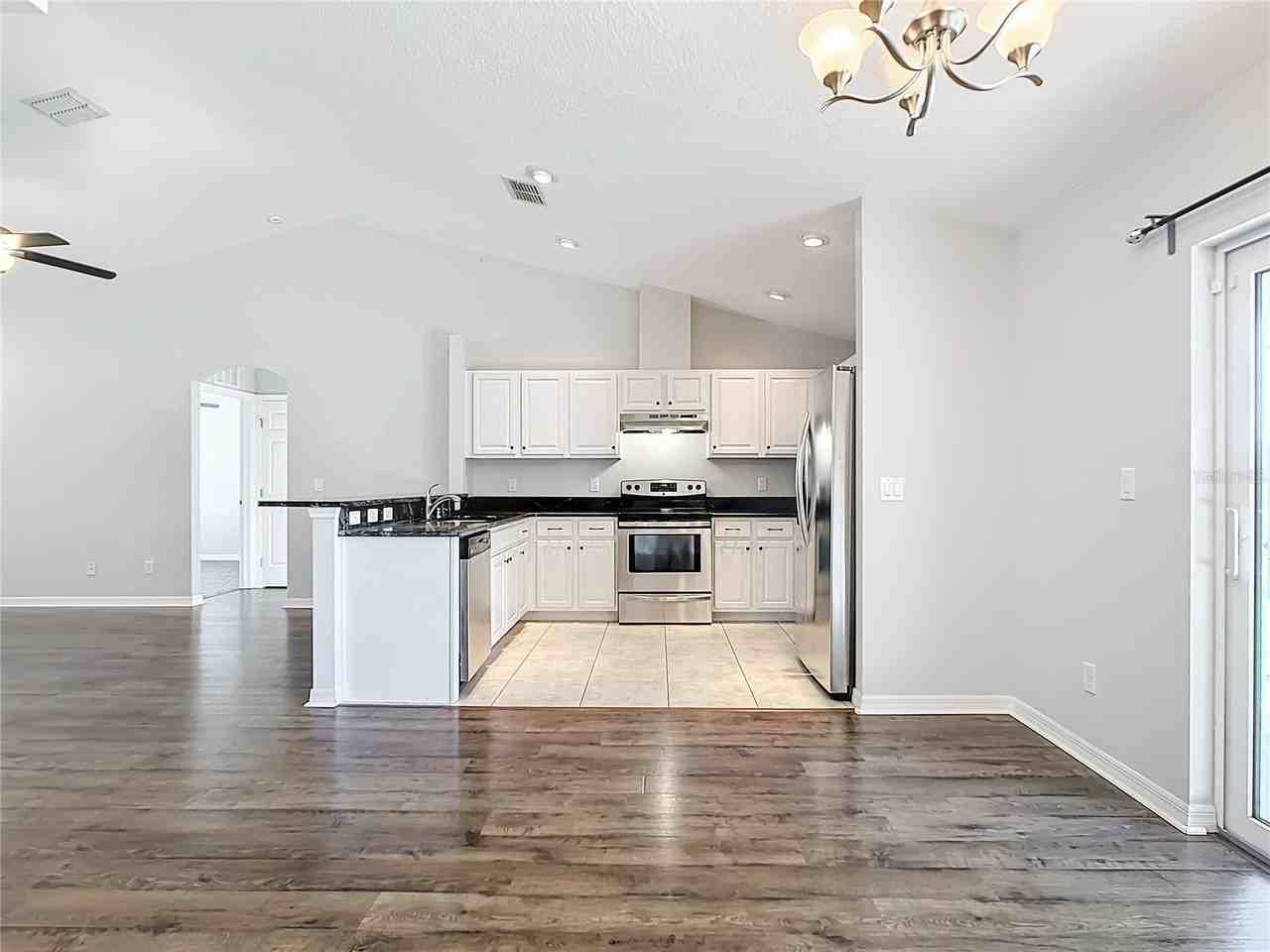 3600 24th Ave N - Photo 4 of 25