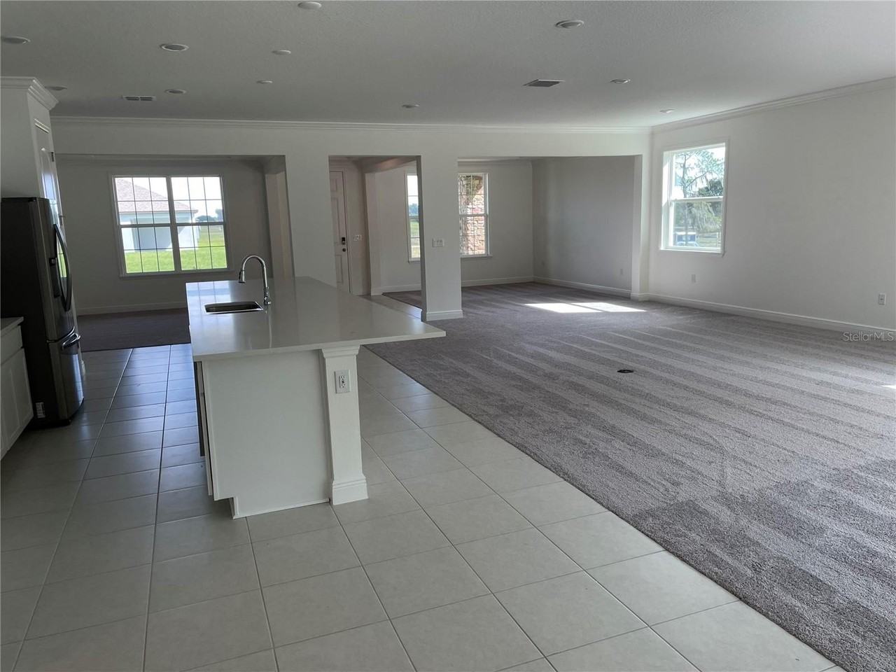 10060 Dolphin Gull Cir - Photo 5 of 19