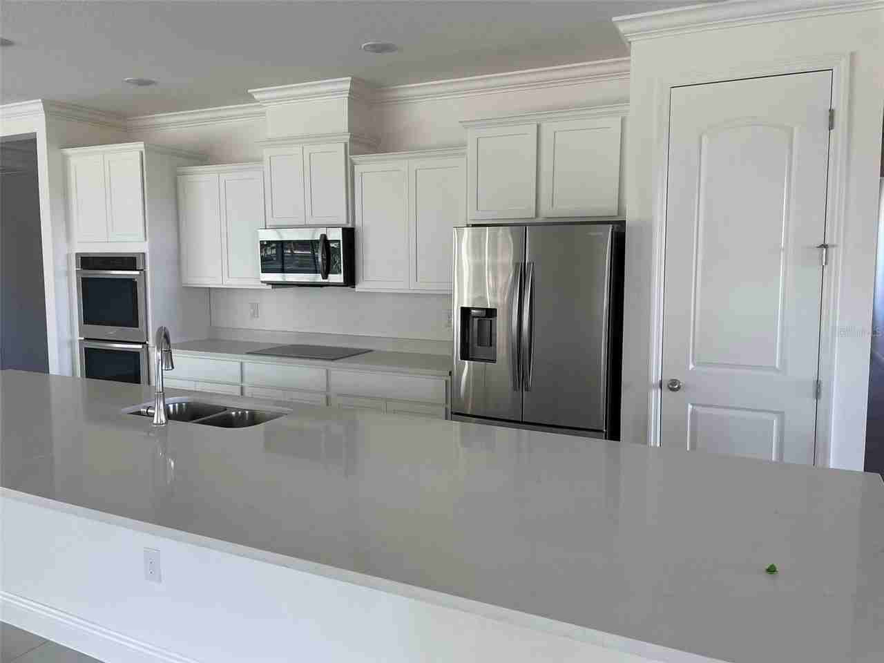 10060 Dolphin Gull Cir - Photo 6 of 19